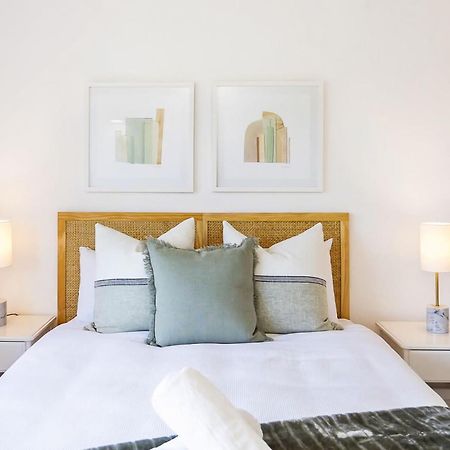 Ferienwohnung Beachside Bliss Your Ideal Coastal Hideaway Gold Coast Exterior foto