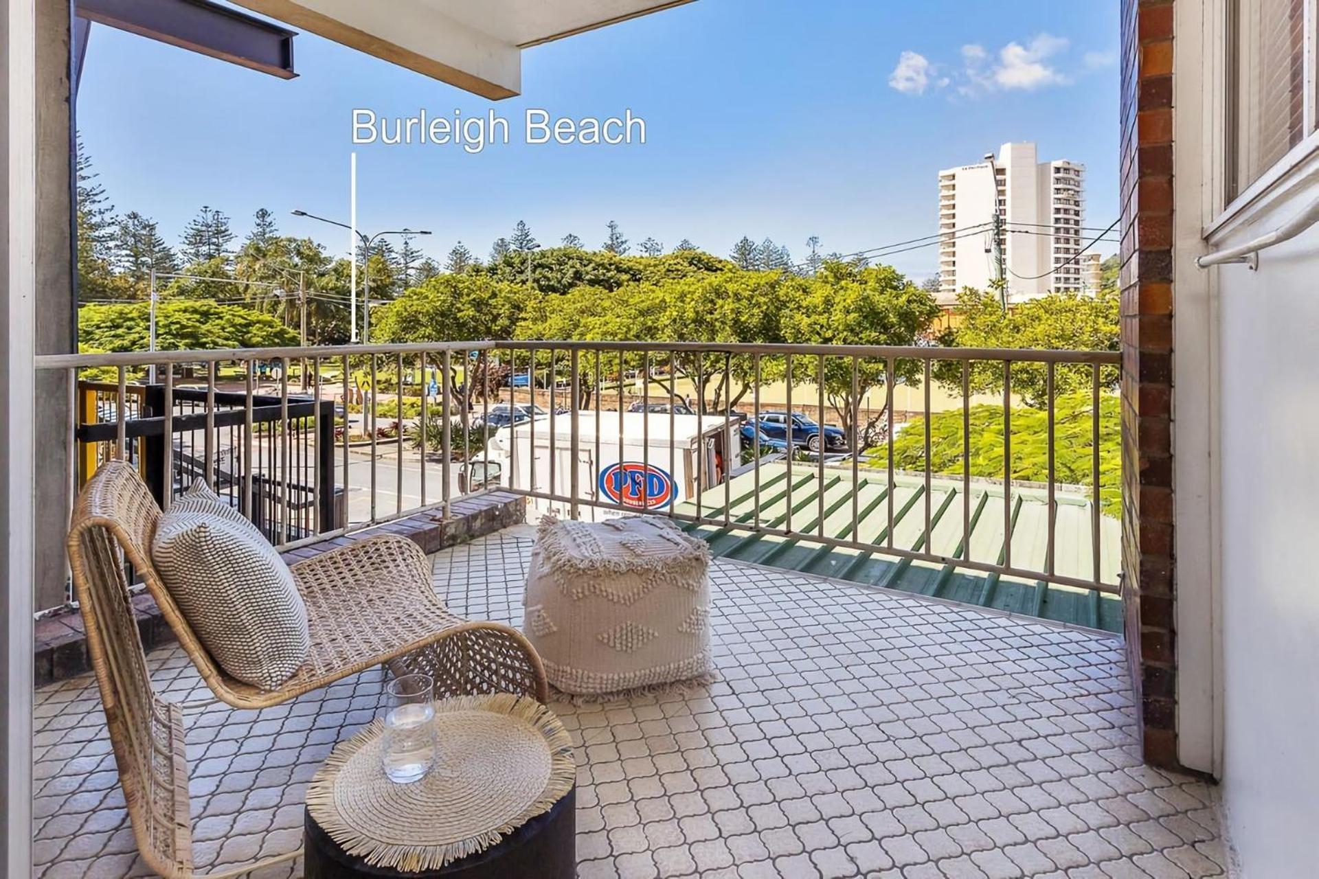Ferienwohnung Beachside Bliss Your Ideal Coastal Hideaway Gold Coast Exterior foto