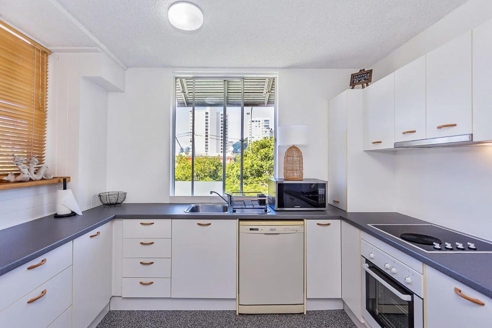 Ferienwohnung Beachside Bliss Your Ideal Coastal Hideaway Gold Coast Exterior foto